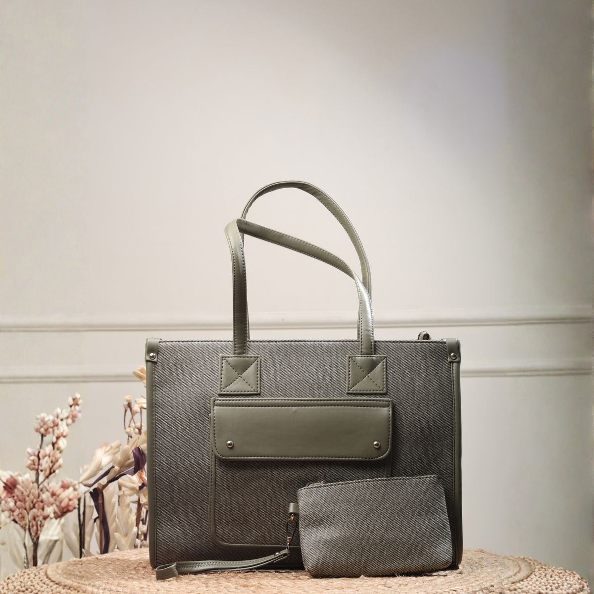 Pu+khai Tote bag