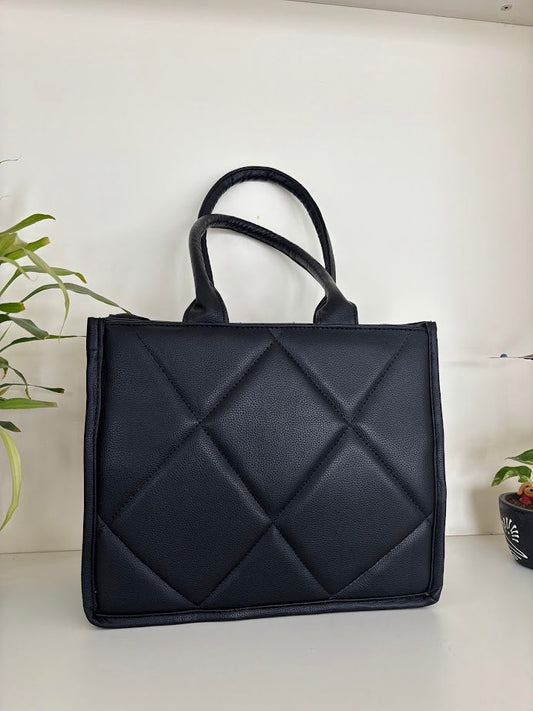 Textured Handheld Tote Bag